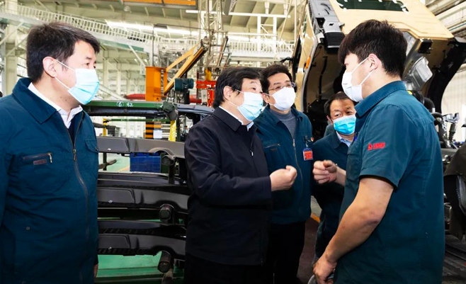 譚旭光赴山東濟(jì)寧地區(qū)企業(yè)開展市場調(diào)研 洞察行業(yè)新態(tài)勢(shì)，推動(dòng)高質(zhì)量發(fā)展